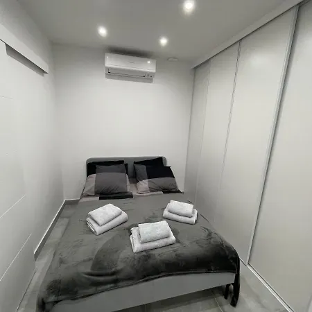 : T2 Avec Terrasse Apartment