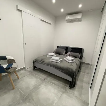 Apartment : T2 Avec Terrasse