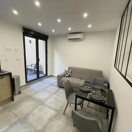 : T2 Avec Terrasse Apartment Marseille