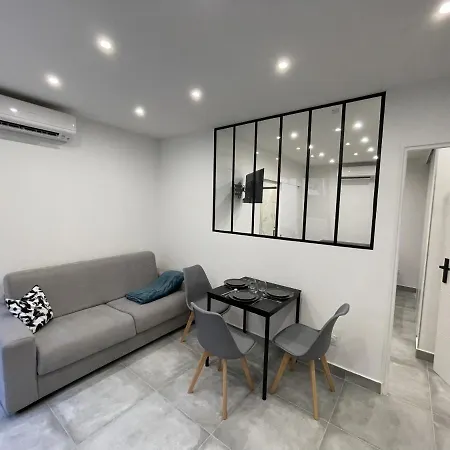 : T2 Avec Terrasse Apartment