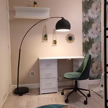 Elegance 2 Climatise 60 M2 De Confort Et Proximite Marseilles