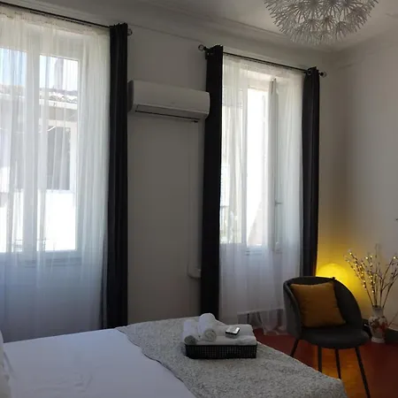 La Plaine Cours Julien: Creative Quarter Private Apartment Marseille