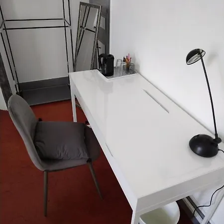 Apartment La Plaine Cours Julien: Creative Quarter Private *