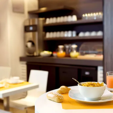 Aparthotel Adagio Vieux Port