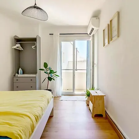 Entièrement Rénové, Ensoleillé, à 3mn De La Gare St Charles, Avec La Vue Sur Notre-dame De La Garde Appartement