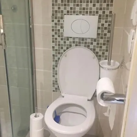 Apartment Ideal Pour Deux Voyageurs Sur Marseille