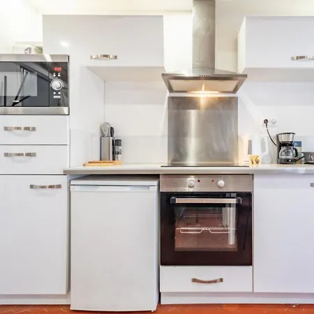 Apartment Charming 42m Near The Old Port