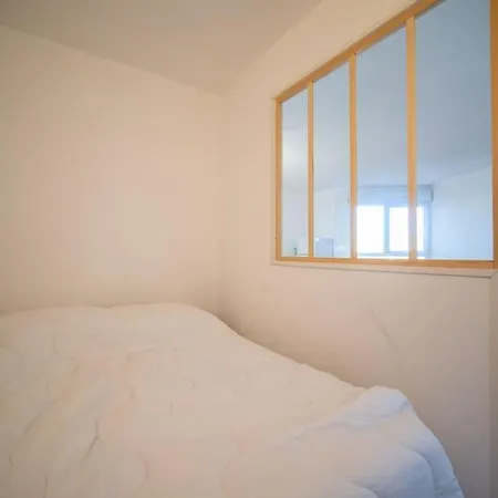 Fully Equipped 2 To 4 People St Charles Apartment *