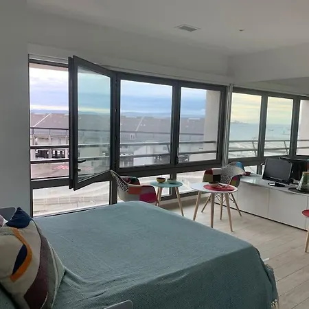 Appartement Studio Face A La Au Coeur De La Joliette - Mucem - La Major