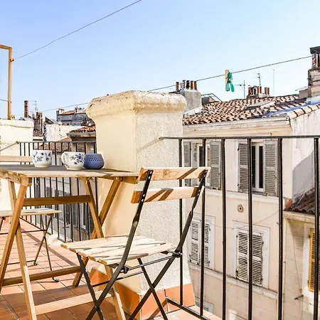 Terrasse Ensoleillee Au Coeur Du Cours Julien * Marseilles