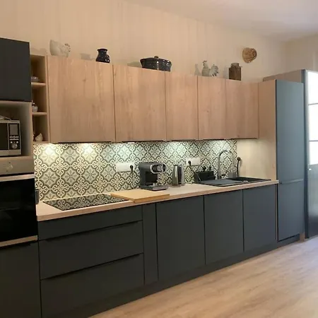 Cosy Joliette, Central, Climatise, 2 Chambres, Wifi, Garage Apartment *