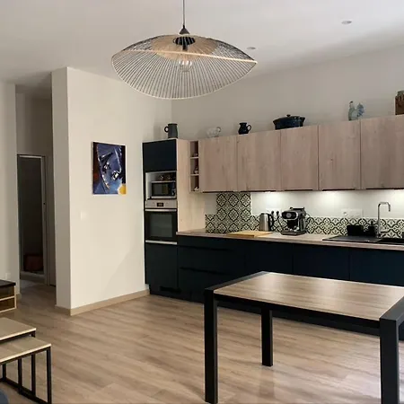Cosy Joliette, Central, Climatise, 2 Chambres, Wifi, Garage * Marseille
