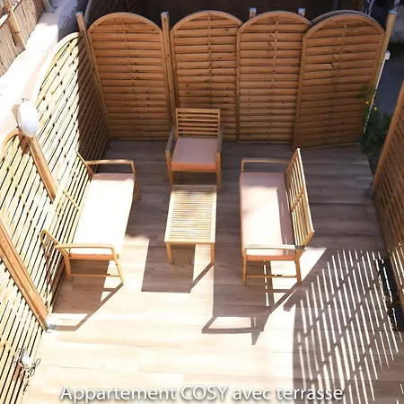 Cosy Avec Terrasse * Marseille