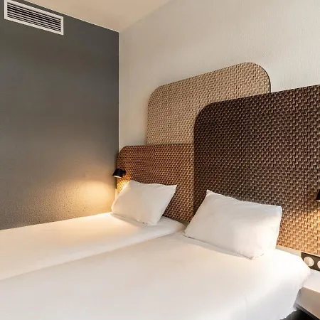 Prado Parc Des Expositions Hotel 3*
