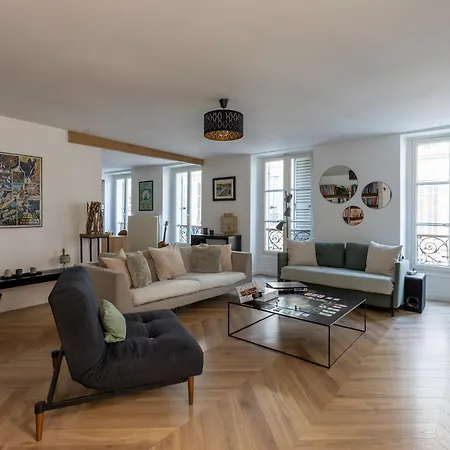 90m2 Renove - Terrasse En Plein Coeur De * Marselha