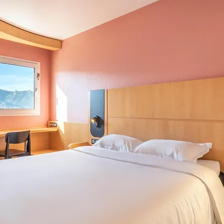 Hotel La Valentine Porte D'aubagne Marsella