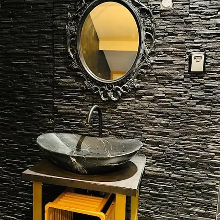 13 Nuances De Grey Jacuzzi Villa