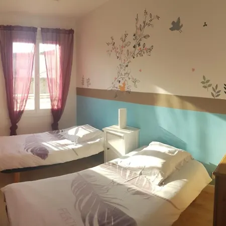 Apartment A 2 Pas De La !
