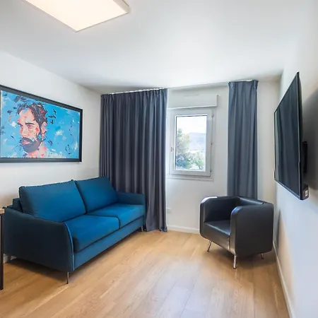 Le Drip's Hotel