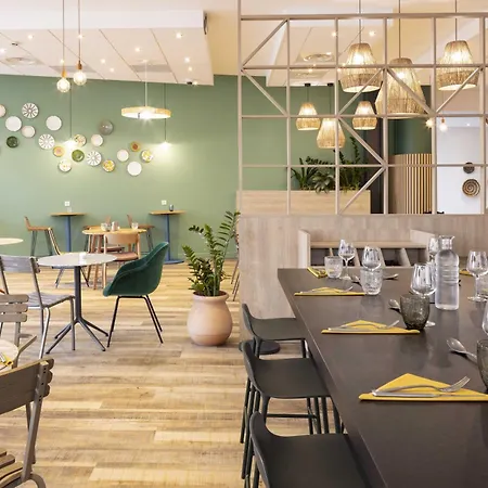 Ibis Centre Euromed Hotel 3*