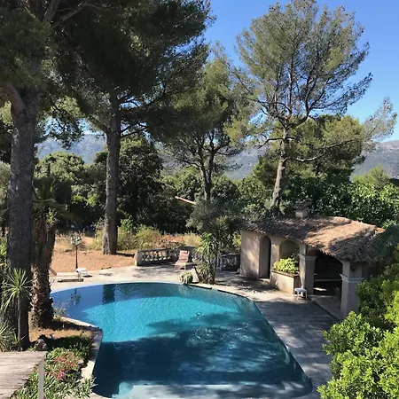 Grand Cedre Villa *