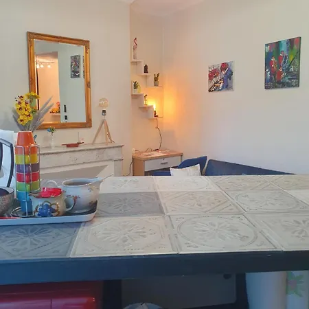 La Perle De La Plaine Apartment Marseille