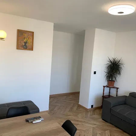 Apartment St Velodrome 3 Parking 8 Couchages Neuf Marseille