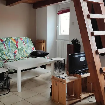 4 Pers In District Of The Typical Panier Apartment *