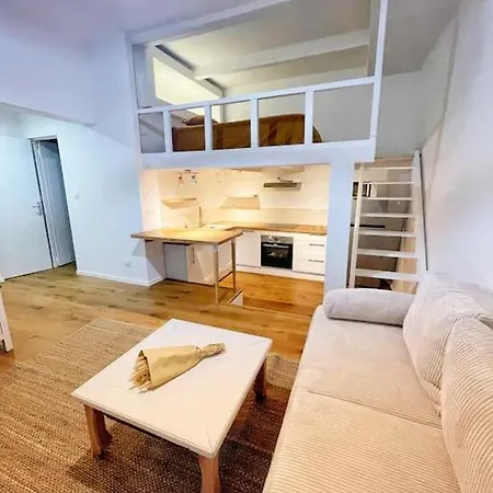 Apartment + Terrasse A 5min A Pied De La Mer Et Du Vallon Des Auffes Marseille