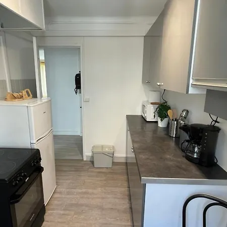 Apartment Proche Centre-ville Et Calme *