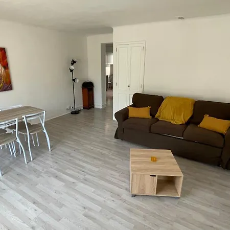 Proche Centre-ville Et Calme Apartment *