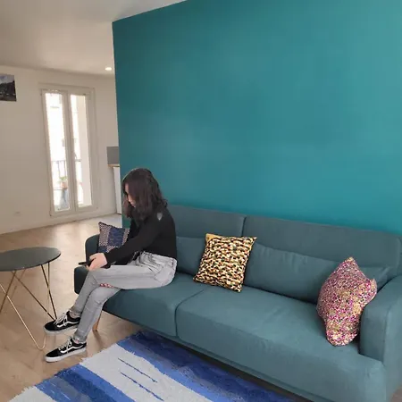 Apartment Charment T2 Quartier Createurs,metro Crs Julien.