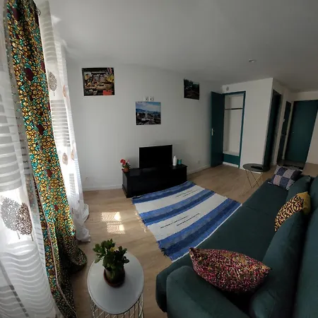 Charment T2 Quartier Createurs,metro Crs Julien. Apartment Marseilles