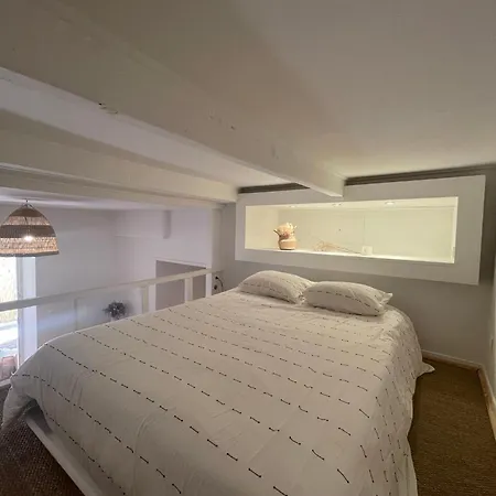 + Terrasse A 5min A Pied De La Mer Et Du Vallon Des Auffes Apartment