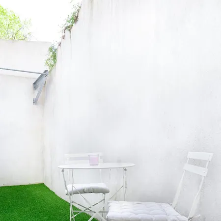 Daire 37 M With Garden In