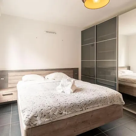 Apartment Location T3 Traversant Lumineux *