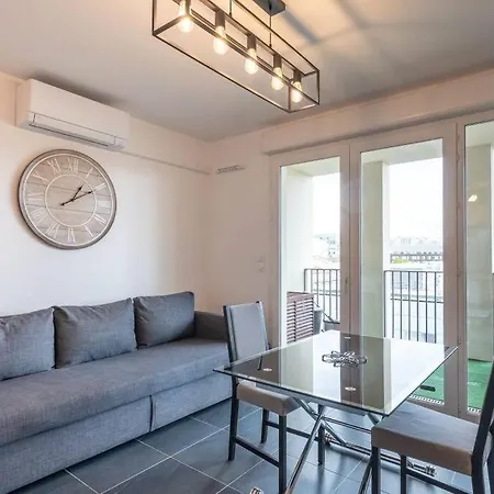Apartment Location T3 Traversant Lumineux Marseille