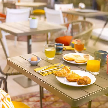 Ibis Centre Euromed 3*