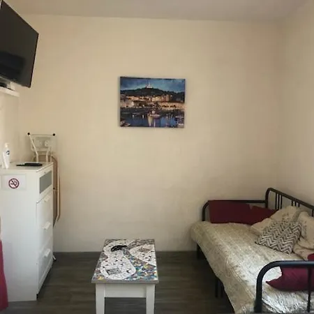 Sylvie's Home, In Panier, Vieux Port In * Marseille