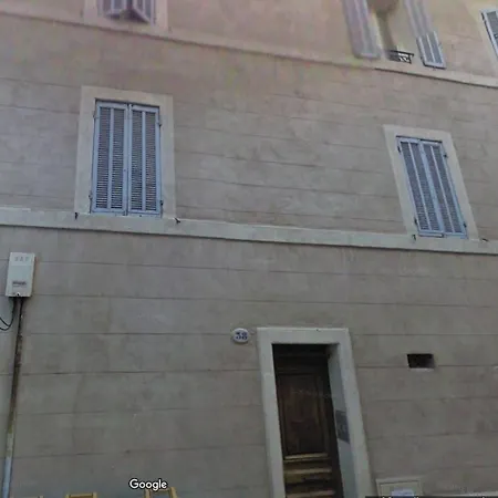 T2 Avec Cour Privee Au Coeur Du Panier- Vieux Port * Marseille