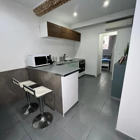Apartment T2 Avec Cour Privee Au Coeur Du Panier- Vieux Port Marseille
