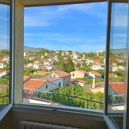 Maison Individuelle Vue Sur Le Massif De L'etoile Apartment *
