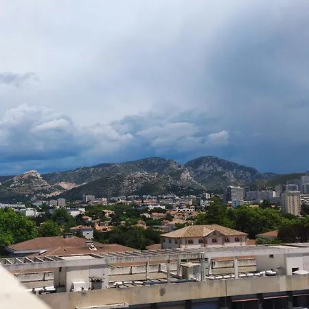 Apartment Grand Au Calme , Proche Et Stade Velodrome Marseille