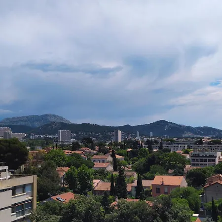 Grand Au Calme , Proche Et Stade Velodrome Apartment Marseille