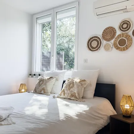 Homestay Ste Marguerite Elegant T2 Avec Terrasse