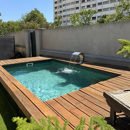Homestay Ste Marguerite Elegant T2 Avec Terrasse
