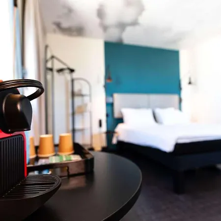 Ibis Centre Euromed 3*
