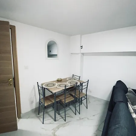 Au Pied De La Gare Saint Charles Apartment *