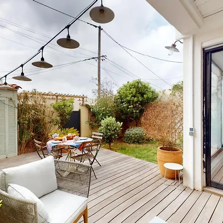 Holiday home A L'agachon - Jolie Petite Maison Au Bord De L'eau *
