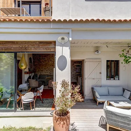 Holiday home A L'agachon - Jolie Petite Maison Au Bord De L'eau Marseille